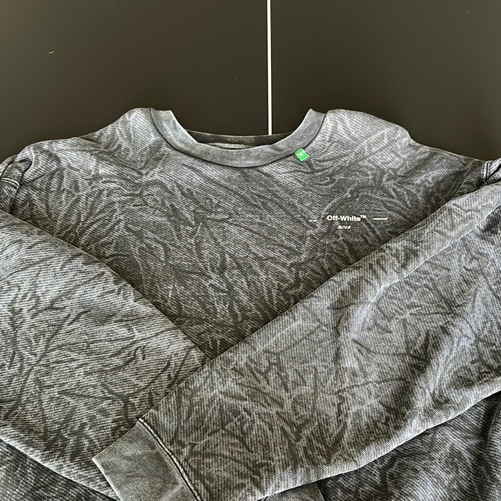 Off-White Navy and Black Crewneck Sweater